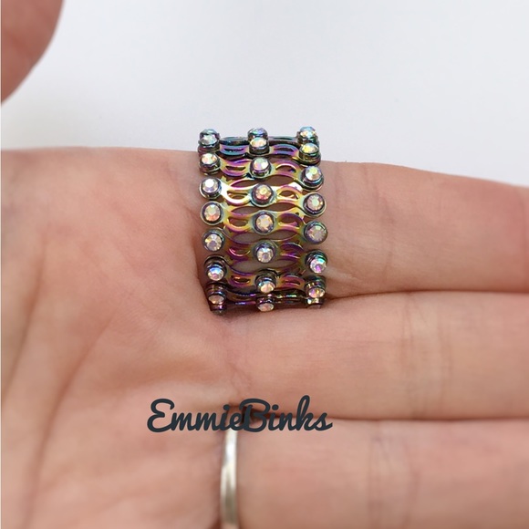 New Rhinestone ‘Ring to Bracelet’ Multipurpose Jewelry \ Transforming Ring - Picture 9 of 16